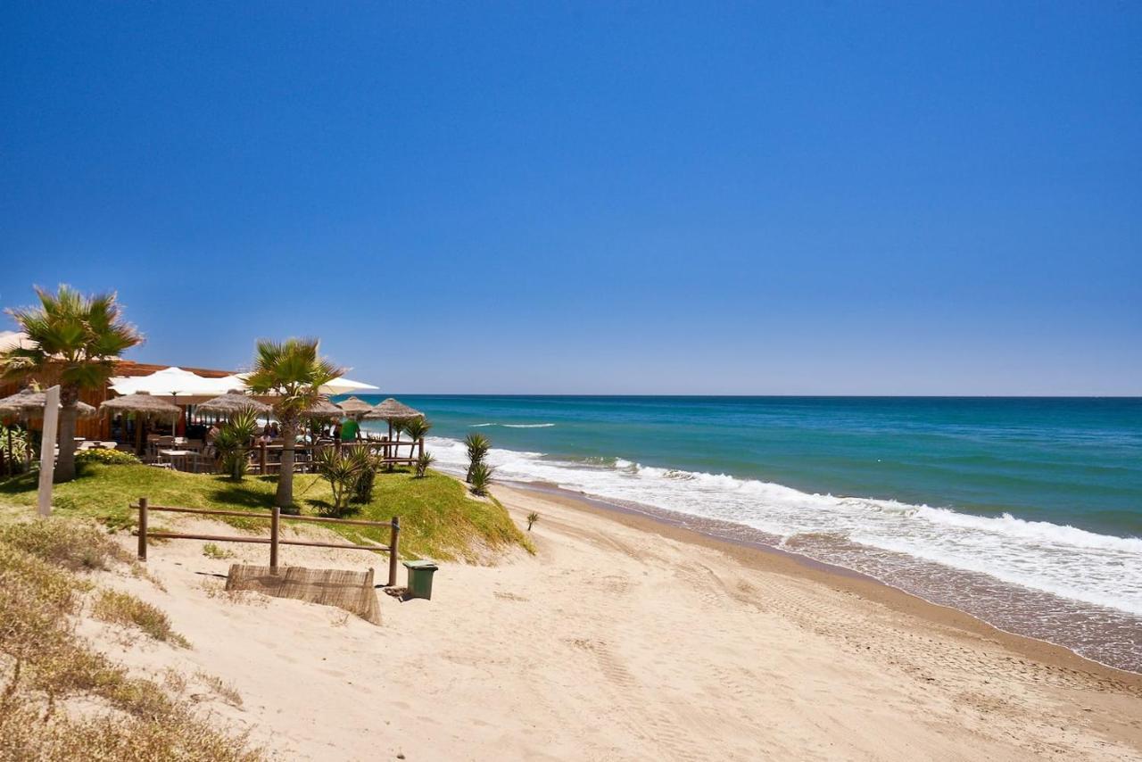 Oleholidays 224 Romana Playa Con Vistas Al Mar Marbella Dış mekan fotoğraf