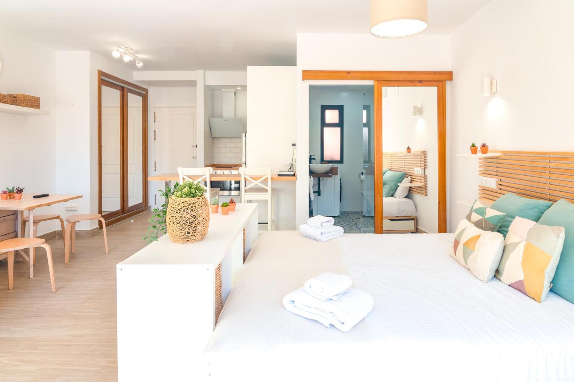 Oleholidays 224 Romana Playa Con Vistas Al Mar Marbella Dış mekan fotoğraf